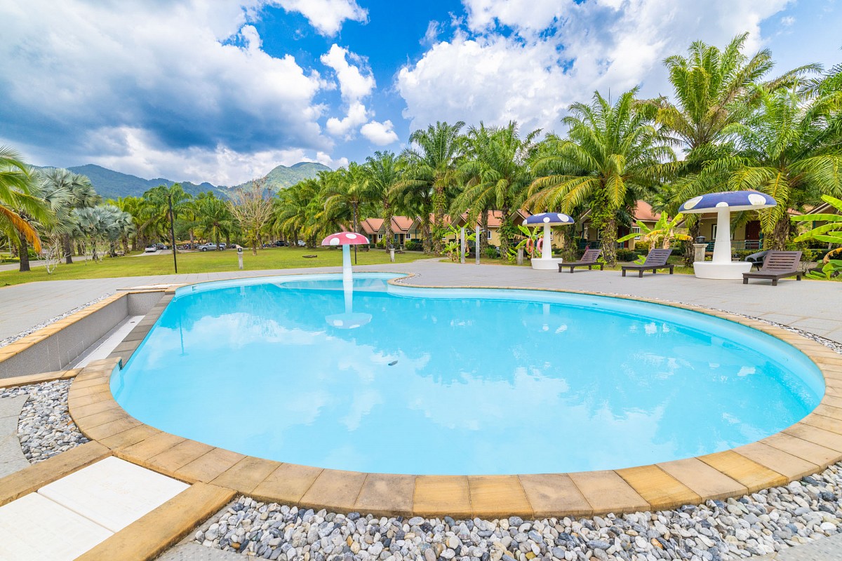 Garden Resort Pool