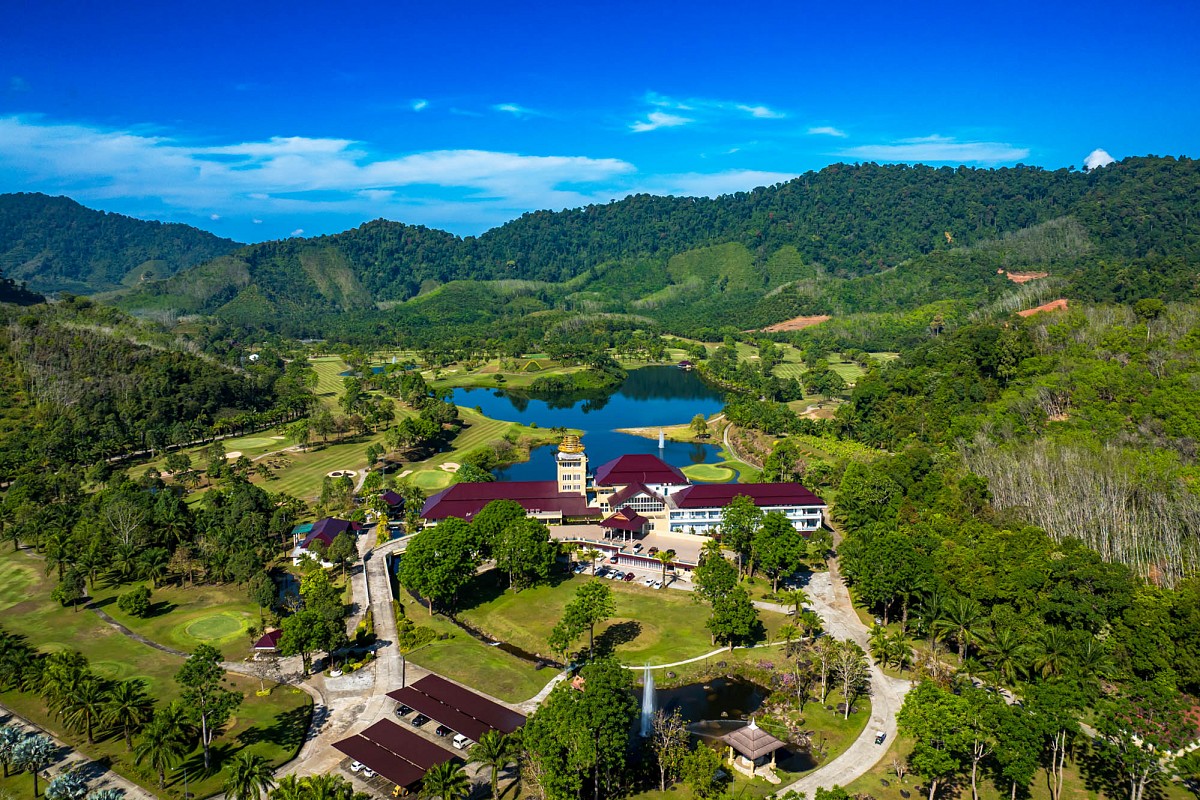 Rate & Book A Tee Time